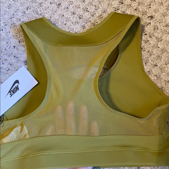 Nike sports bra - Picture 4 of 5